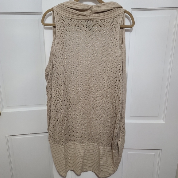 Lane Bryant Cocoon Style Knitted Vest - Picture 2 of 4